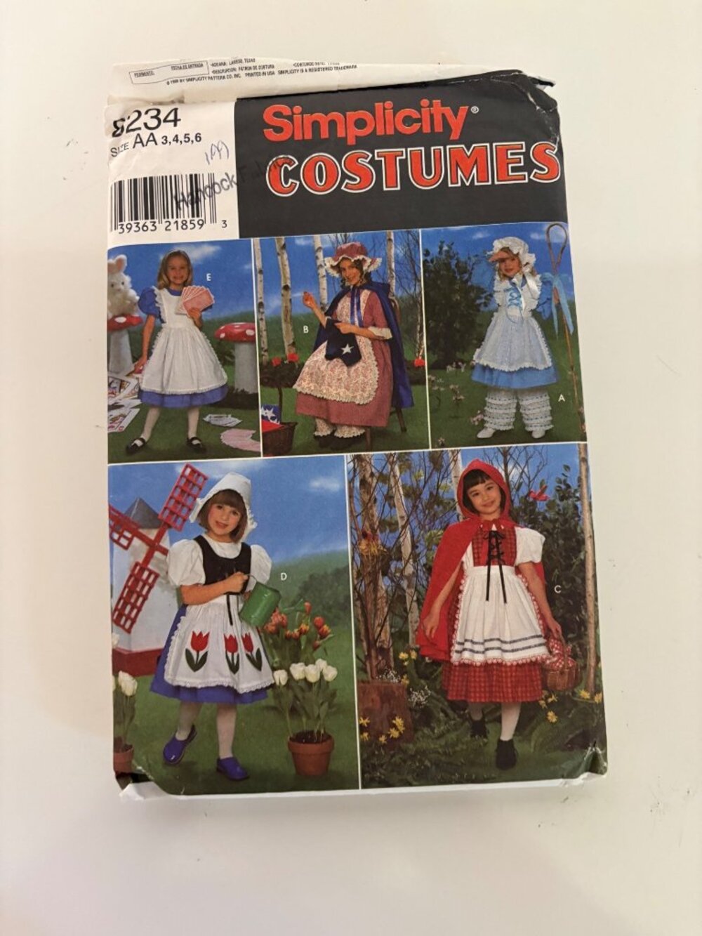 Simplicity 8234 Girls Costume Sewing Pattern Sizes 3-6 Little Red Riding Hood Al